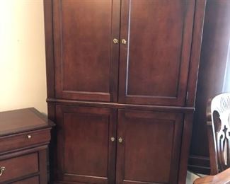 ARMOIRE