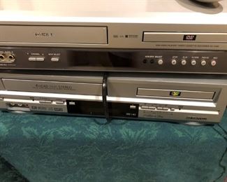 DVD'S AND VHS PLAYERS