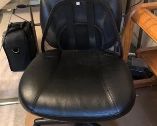 DESK CHAIR