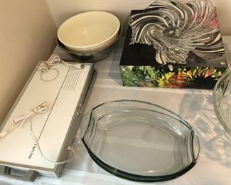 WARMING TRAYS AND LARGE BOWLS