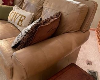 LANE Leather Sofa