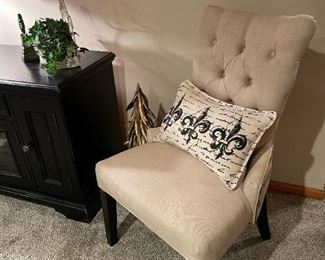 Parson Side Accent Chair