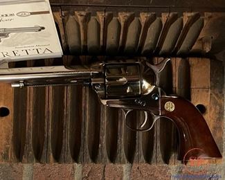 BERETTA Model 0954 Stampede Nickel 45 Colt - BRAND NEW IN BOX