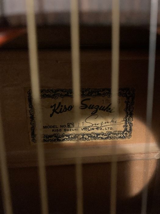 Guitar inside label