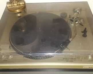 18.   SONY  TURN TABLE RECORD PLAYER $50
