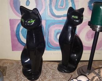 112. Pair of vintage cats $40