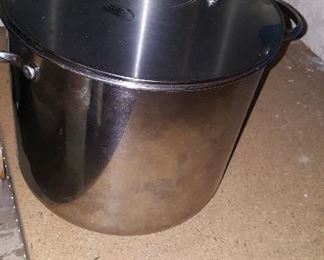 156. Large stainless pot $10
