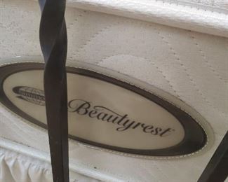 furniture queen mattress serta beautyrest