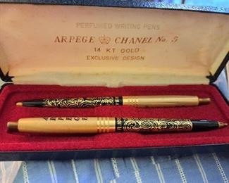 Vintage Chanel No 5 Pen set