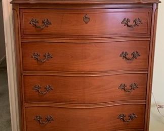 Vintage Chest (2 of 3 pieces)