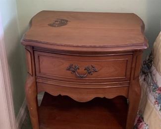 Vintage Nightstand (3 of 3 pieces)