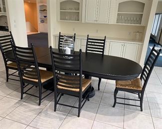 dining table has 10 chairs!! With 2 leaves