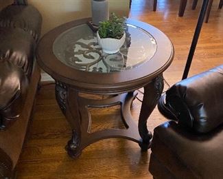 End table 55.00