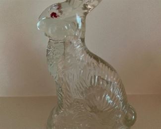Glass rabbit