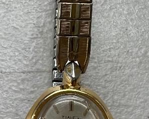 Vintage Timex women's wristwatch