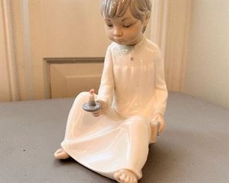 Lladro bedtime child