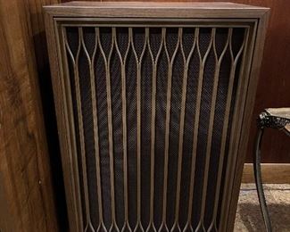 Kenwood KL-777D Speakers (working excellent condition)