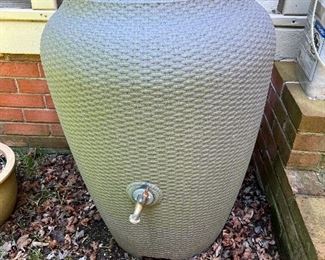 Rain water collection barrel