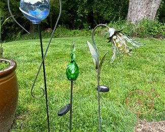 Lawn ornaments