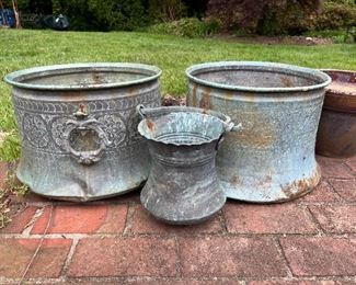 Metal Planting Pots

