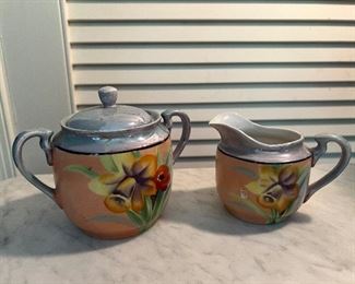 Chikaramachi floral porcelain creamer sugar bowl set made in Japan (3pc)