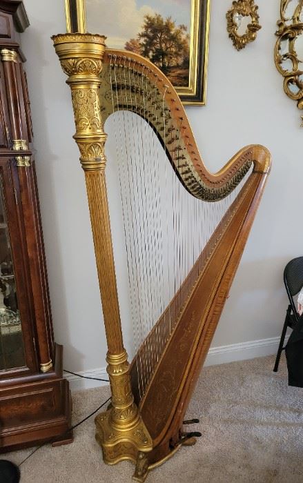 Antique Lyon & Healy Concert Harp No. 3069 Chicago -gilt and burl full size with stage case