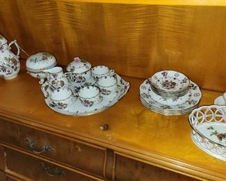 Herend Hungary Porcelain Tea Set Motifs Hongrois Grand Tea for 4