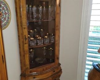 Vintage Italian Corner Curio