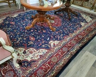 8'x11' Hand woven rug 