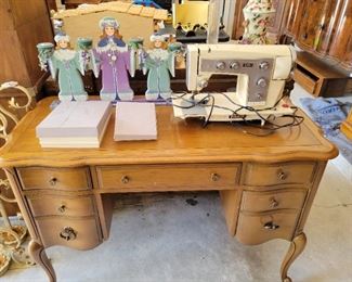 Vintage Sears Kenmore 158-904 Sewing Machine