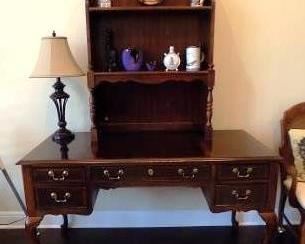 VINTAGE QUEEN ANNE DESK WITH HUTCH - SHOWS SOME WEAR.