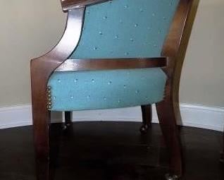 ROLLING SHORTBACK CHAIR