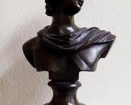 BRONZE BUST STATUETTE ON MARBLE BASE