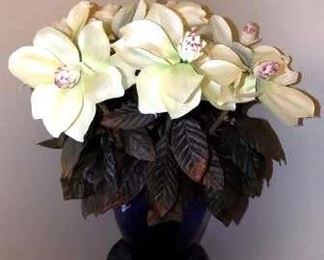 FAUX FLOWER ARRANGEMENT