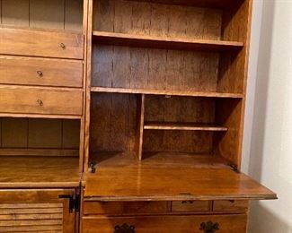 Mini office desk/computer work area 