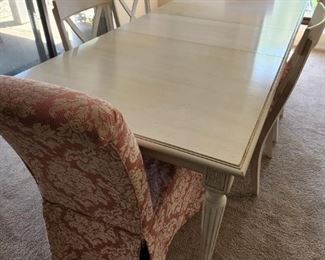 Dining Table w/4 Chairs & 2 Upholstered Chairs