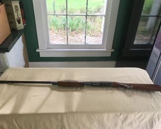 Ithaca Model Featherweight 
20 Ga. Pump 