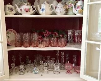 Teapots -  Clear & Elegant Glass - Cups & Saucers 