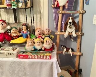 Snow White & 7 Dwarfs & more....