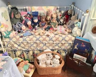 Great Metal  Child Bed - Stuffed Animals 