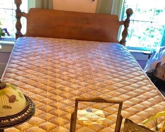 Full Size Mattress 