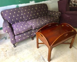 Beginning with this picture, all these items will be in the garage. If you are buying any of these items, please pull tag and bring to cashier inside the house. 