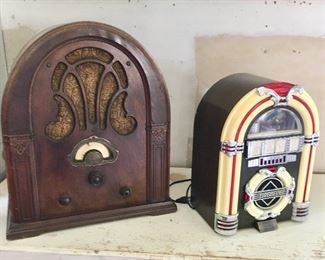 Atwater Kent Radio - as is 