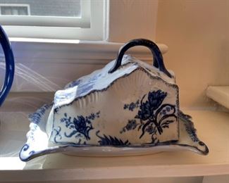 Flow blue cheese bowl 