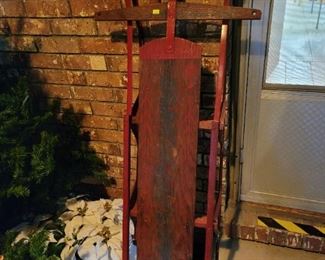 Antique sled 