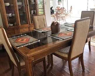 Dining table with 6 chairs