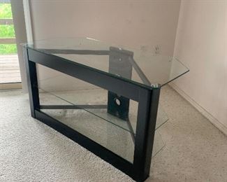 Corner TV stand