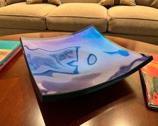CAPLETTE ART GLASS BOWL WITH STAND. ARTIST SIGNED ON THE STAND.  IRIDIZED BLUE BOWL.