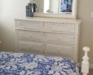Bedroom set by Stanley Furniture - dresser with mirror