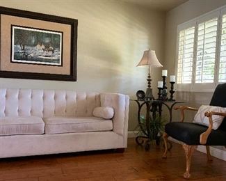 Round Glass Top Metal Base Table 